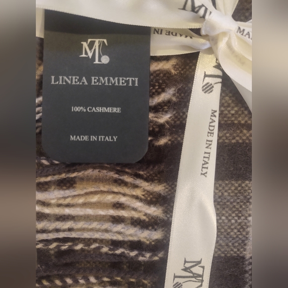 🎁MT Linea Emmeti Pure Cashmere Scarf - Chocolate Plaid - Picture 3 of 5